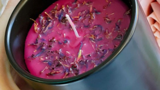 $49 Scented Candle-Making 11:30am-1:00pm